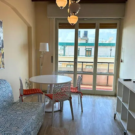 Apartment Sogno Vista Mare - Vicina Alla Rotonda E Con Parcheggio Privato *