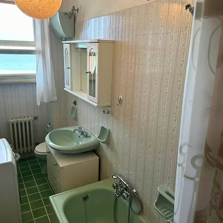 Sogno Vista Mare - Vicina Alla Rotonda E Con Parcheggio Privato Apartment